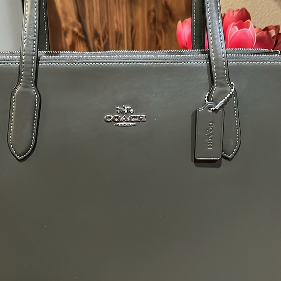 COACH NWT Nina Tote Bag - Picture 3 of 11